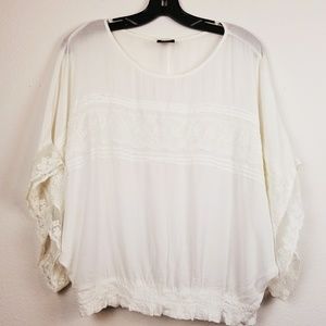 Bobeau lace detail rayon boho top small